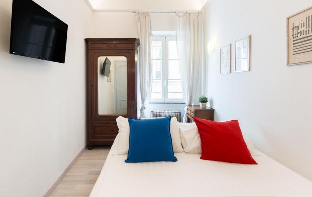 Vittoria Apartment *